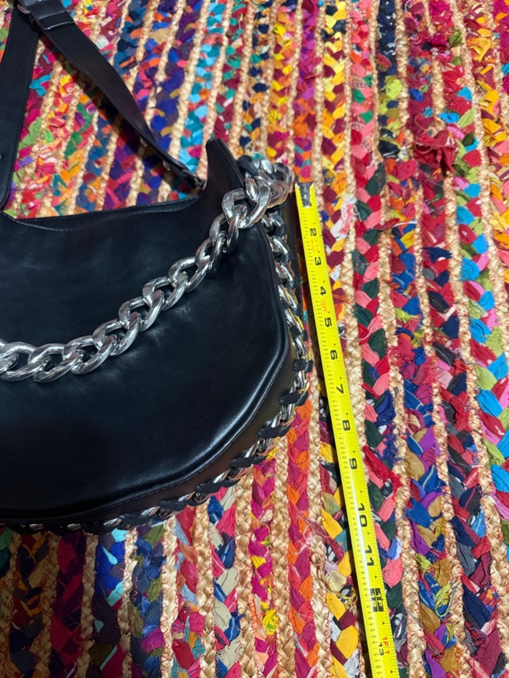 Black Leather Crossbody Bag with Silver Chain Accent - Picture 5 of 8